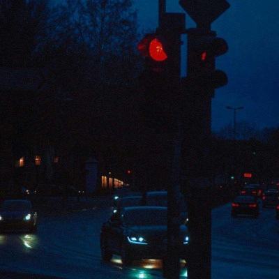 黄金已经跌出“黄金坑”?机构:市场情绪已接近极端水平 高概率反弹机会已现